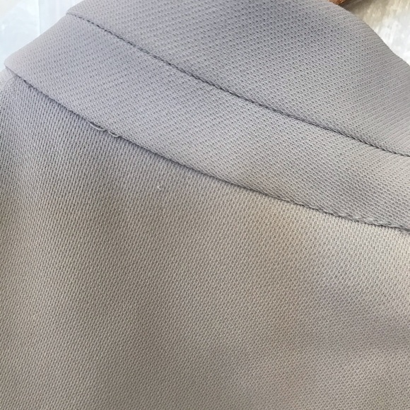 Gray sleeveless top - Picture 5 of 5